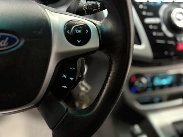 2012 Ford Focus III, чёрный, 690000 рублей - вид 11