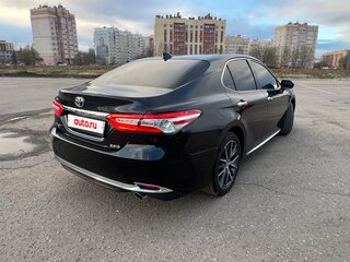 2023 Toyota Camry VIII (XV70) Рестайлинг, чёрный, 3850000 рублей, вид 5
