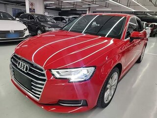 2019 Audi A3 III (8V) Рестайлинг, красный, 1504000 рублей, вид 2
