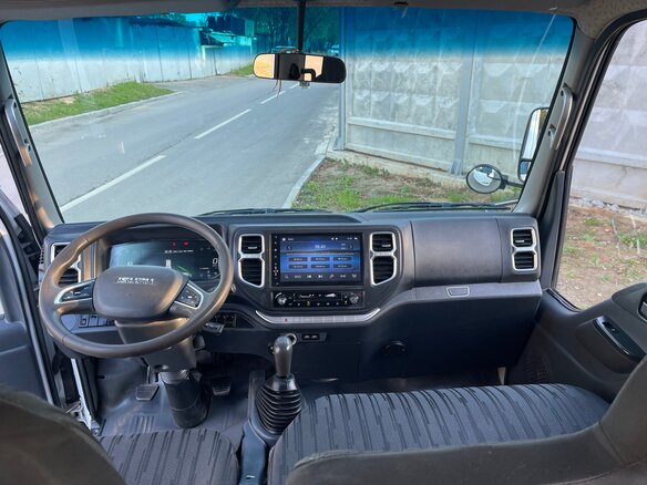 2024 Isuzu Elf (N-series), белый, 2350000 рублей - вид 12