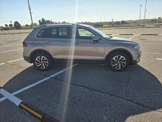2018 Volkswagen Tiguan II, бежевый, 2190000 рублей, вид 5