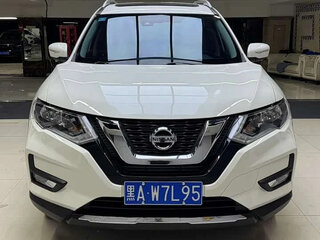 2022 Nissan X-Trail III Рестайлинг, белый, 1820000 рублей, вид 2