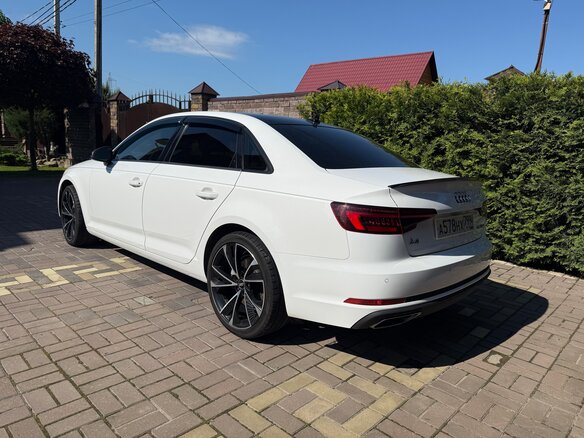 2019 Audi A4 V (B9), белый, 2500000 рублей - вид 3