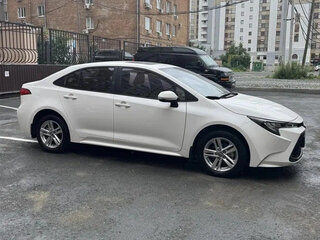 2023 Toyota Levin XII (E210) Рестайлинг, белый, 1390001 рублей, вид 3