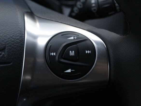 2013 Ford Focus III, чёрный, 1100000 рублей - вид 15