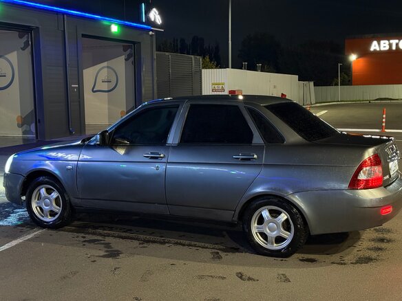 2007 Lada (ВАЗ) Priora I, серый, 205000 рублей - вид 3