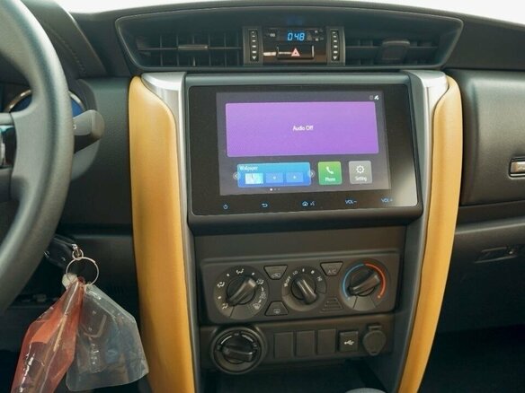 2025 Toyota Fortuner II Рестайлинг, белый, 5000000 рублей - вид 11