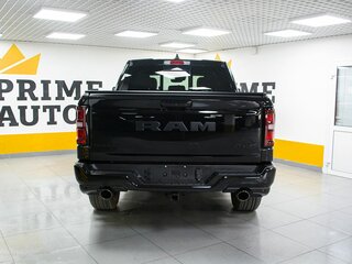 2026 Ram 1500 Crew Cab eTorque V Рестайлинг, чёрный, 10499000 рублей, вид 5