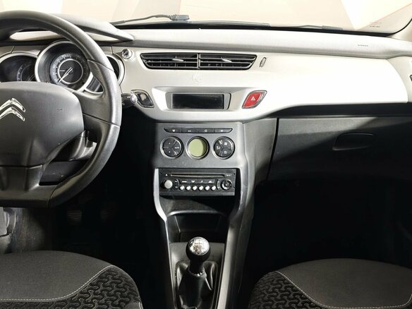 2010 Citroen C3 II, чёрный, 223000 рублей - вид 14