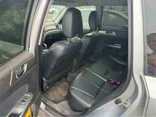 2012 Subaru Forester III Рестайлинг, серебристый, 1199000 рублей, вид 5