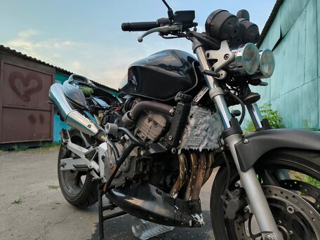 2004 Honda CB 600F Hornet, чёрный, 300000 рублей, вид 4