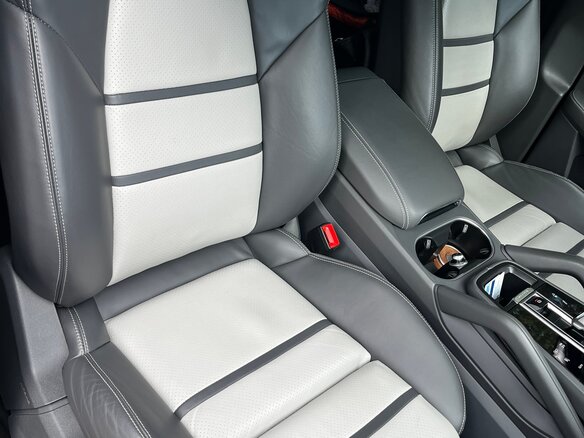 2021 Porsche Cayenne III, серый, 5800000 рублей - вид 20