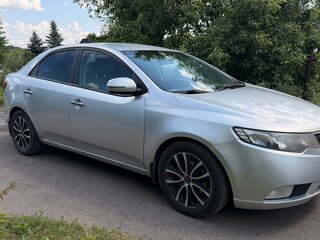 2010 Kia Cerato II, серебристый, 600000 рублей, вид 1