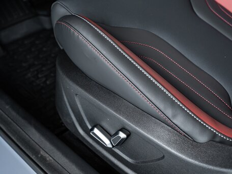 2026 Geely Coolray I Рестайлинг 2, фиолетовый, 2964990 рублей, вид 5