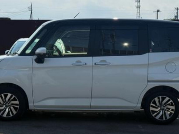 2023 Toyota Roomy I Рестайлинг, белый, 723777 рублей - вид 4