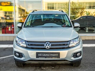 2013 Volkswagen Tiguan I Рестайлинг, серебристый, 1548000 рублей, вид 2