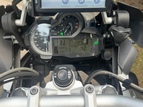 2016 BMW R 1200 GS, белый, 1000000 рублей, вид 4