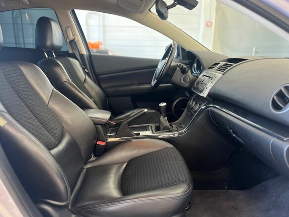 2008 Mazda 6 II (GH), серебристый, 850000 рублей - вид 17