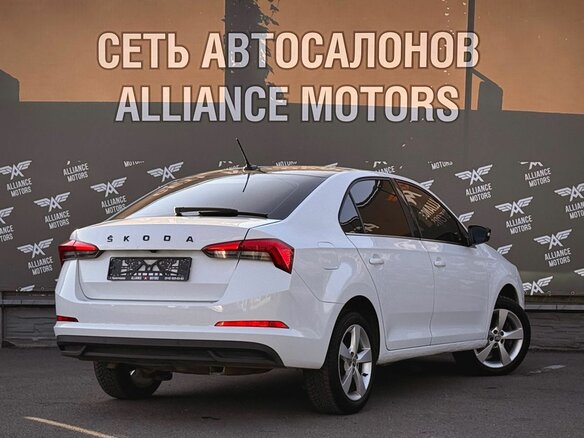 2021 Skoda Rapid II, белый - вид 7