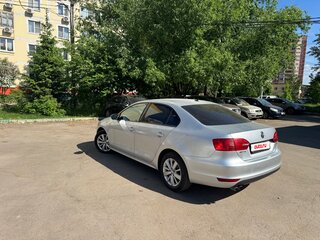 2013 Volkswagen Jetta VI, серебристый, 800000 рублей, вид 4