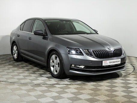 2018 Skoda Octavia III (A7) Рестайлинг, серый, 1879700 рублей, вид 3
