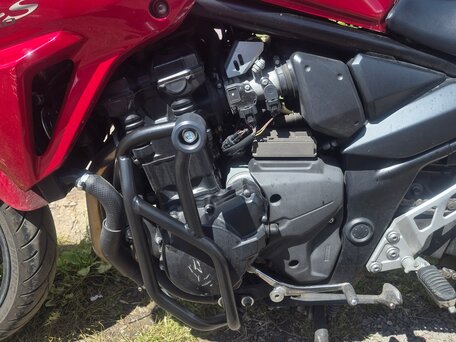 2016 Suzuki Bandit GSF 1250, красный, 770000 рублей, вид 3