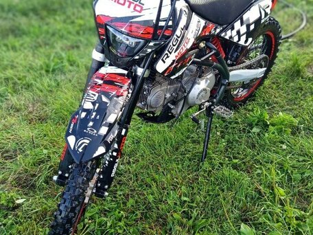 2022 Regulmoto Seven Medalist 150E, красный, 58000 рублей, вид 4