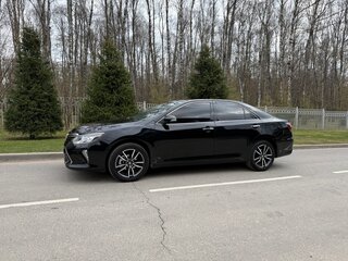 2018 Toyota Camry VII (XV50) Рестайлинг 2, чёрный, 2020000 рублей, вид 1