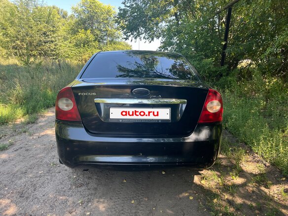 2008 Ford Focus II Рестайлинг, чёрный, 550000 рублей - вид 2