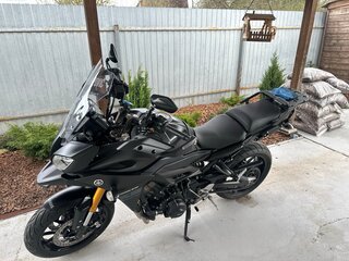 2018 Yamaha MT-09 Tracer (FJ-09), чёрный, 850000 рублей, вид 3