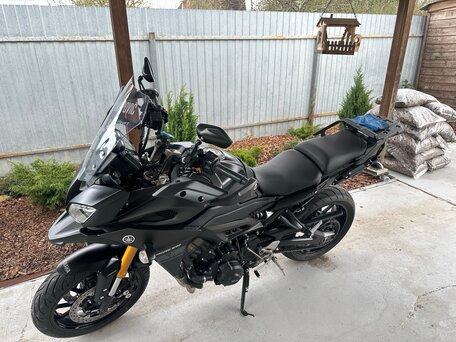 2018 Yamaha MT-09 Tracer (FJ-09), чёрный, 850000 рублей, вид 3