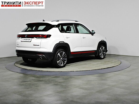 2024 Changan CS35 Plus I Рестайлинг, белый, 1747000 рублей - вид 4