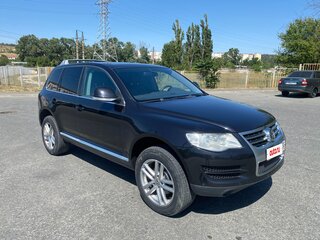 2008 Volkswagen Touareg I Рестайлинг, чёрный, 1100000 рублей, вид 3