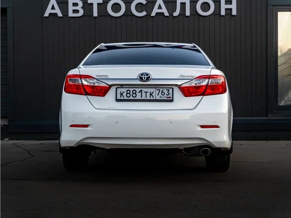 2013 Toyota Camry VII (XV50), белый - вид 5