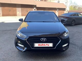 2018 Hyundai Solaris II, чёрный, 1155000 рублей, вид 3