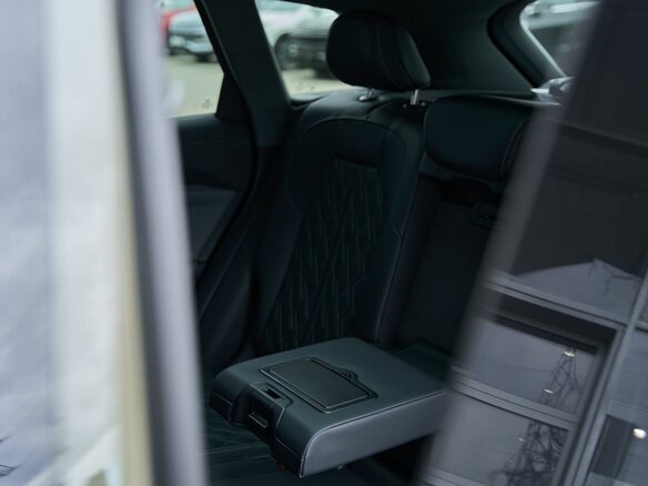2026 Audi Q5 L III (GU), зелёный, 6399900 рублей - вид 14