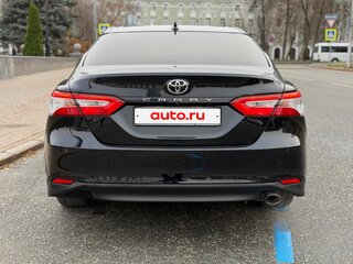 2019 Toyota Camry VIII (XV70), чёрный, 2650000 рублей, вид 4