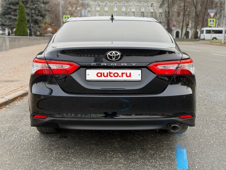 2019 Toyota Camry VIII (XV70), чёрный, 2650000 рублей, вид 4