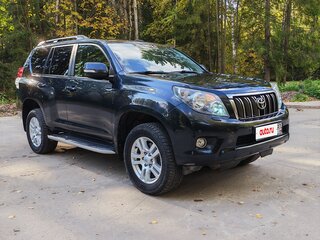 2010 Toyota Land Cruiser Prado 150 Series, серый, 2690000 рублей, вид 3