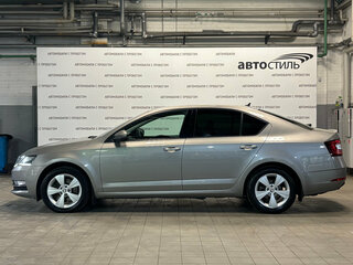 2019 Skoda Octavia III (A7) Рестайлинг, белый, 1739000 рублей, вид 2