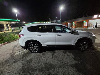 2020 Hyundai Santa Fe IV, белый, 2000000 рублей, вид 4