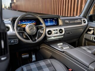 2025 Mercedes-Benz G-Класс 450 d III (W465) Рестайлинг, белый, 29896300 рублей, вид 3