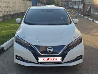2019 Nissan Leaf II (ZE1), белый, 2200000 рублей, вид 2