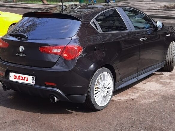 2014 Alfa Romeo Giulietta III, чёрный, 1050000 рублей - вид 3