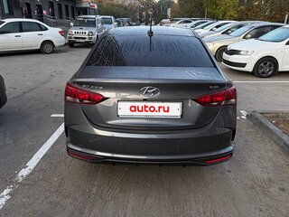 2021 Hyundai Solaris II Рестайлинг, серый, 1750000 рублей, вид 5