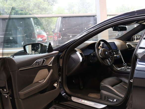2019 BMW 8 серии Gran Coupe M850i xDrive II (G14/G15/G16), чёрный, 7100000 рублей - вид 5