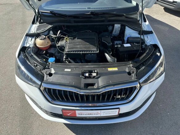 2020 Skoda Rapid II, белый, 1425000 рублей - вид 4