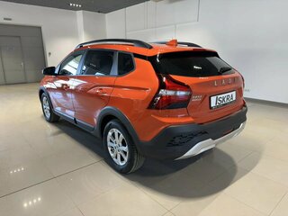 2026 Lada (ВАЗ) Iskra SW Cross, оранжевый, 1767000 рублей, вид 4