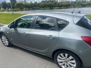 2010 Opel Astra J, серебристый, 410000 рублей, вид 3