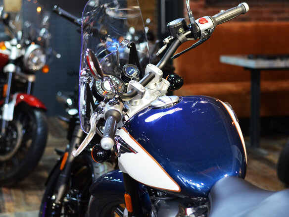 2026 Royal Enfield Super Meteor, синий, 792000 рублей - вид 14